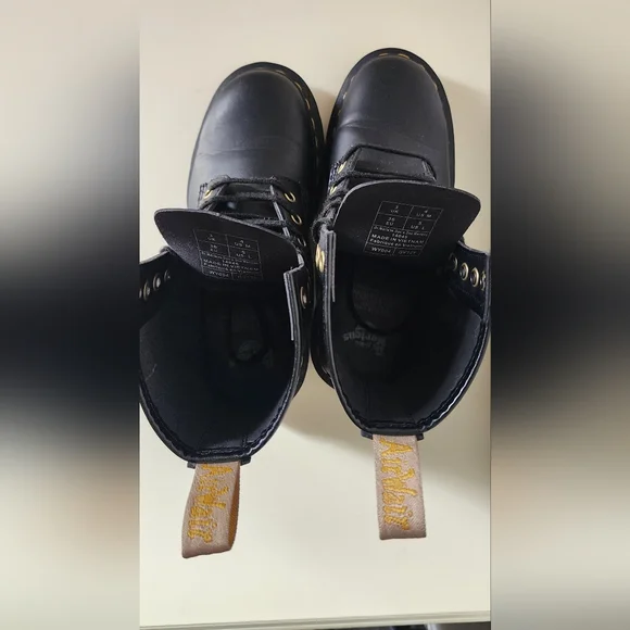 Dr. Martens Black Vegan Lace-Up Boots Womens Size 5 - Picture 5 of 5